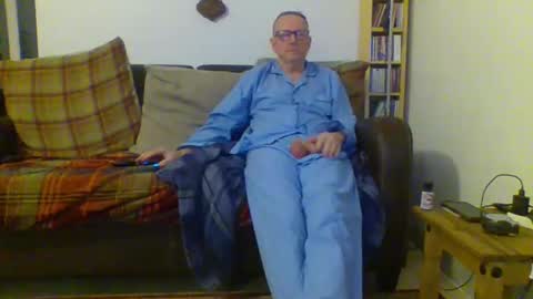 Snapshot of letmestrip chatting on February 2025 12:16:01 AM paul online show from February 2025 12:16:01 AM