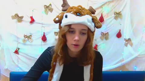 Snapshot of letty_curly chatting on December 2024 09:06:02 AM letty_curly online show from December 2024 09:06:02 AM