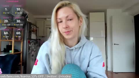 LeaVixx online show from February 2026 11:00:02 AM