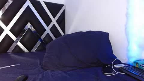 Snapshot of levy_steve chatting on July 2026 01:54:01 AM LevySteven online show from July 2026 01:54:01 AM