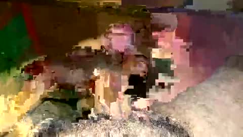 Snapshot of lewdpong chatting on March 2025 09:40:02 PM Lewdpong online show from March 2025 09:40:02 PM