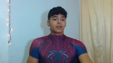 Snapshot of lewis_ly chatting on April 2026 02:01:02 PM i am lewis ly EDUARDO MEMDOZA15 online show from April 2026 02:01:02 PM