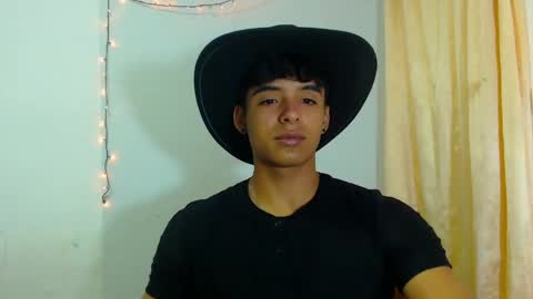 Snapshot of lewis_ly chatting on May 2026 02:54:01 PM i am lewis ly EDUARDO MEMDOZA15 online show from May 2026 02:54:01 PM