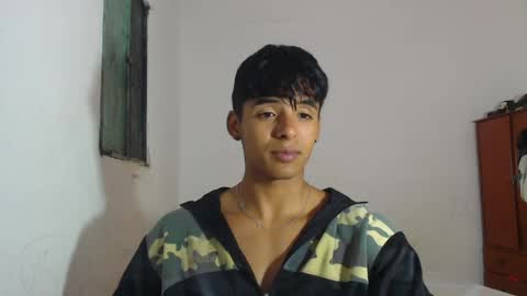 Snapshot of lewis_ly chatting on May 2026 03:42:02 PM i am lewis ly EDUARDO MEMDOZA15 online show from May 2026 03:42:02 PM