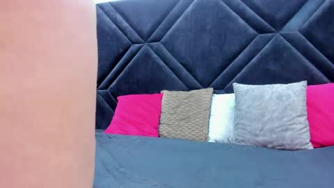 Snapshot of lexadimary chatting on May 2026 01:57:16 AM lexa online show from May 2026 01:57:16 AM