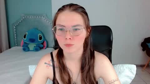 Snapshot of lexalove_doll chatting on November 2025 06:36:01 AM Lexas Room online show from November 2025 06:36:01 AM