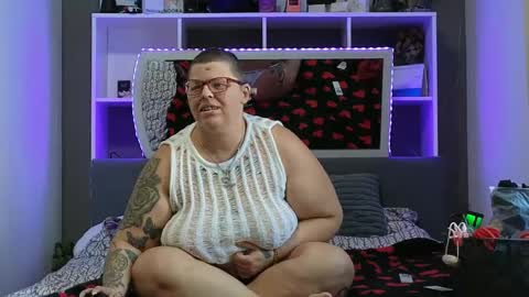 Snapshot of lexi2810 chatting on October 2025 06:55:02 AM Lexi und Lex online show from October 2025 06:55:02 AM