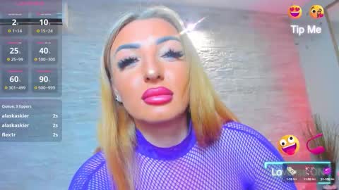 Lexi online show from October 2025 05:48:01 AM