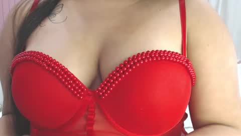 Gabrielle online show from February 2025 10:15:02 AM