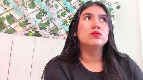 Gabrielle online show from December 2025 10:46:02 AM