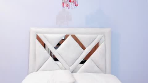 Gabrielle online show from April 2026 11:04:01 AM