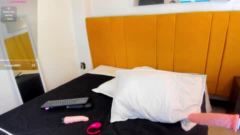 Lexi Howard  online show from December 2024 06:49:02 AM