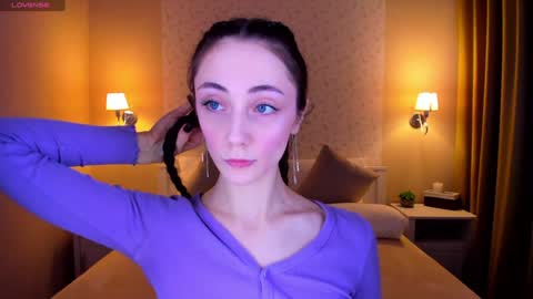 Snapshot of lexi_split chatting on January 2025 08:45:01 AM Lexi GTM2 MonWedThurSatSun 1000am-400pm online show from January 2025 08:45:01 AM