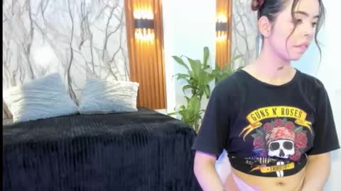 lexi splitt online show from November 2025 01:27:02 AM