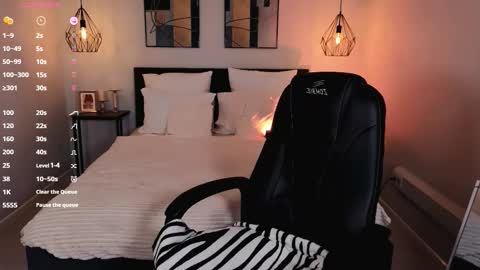 Lexy - Follow me online show from November 2025 07:10:01 AM