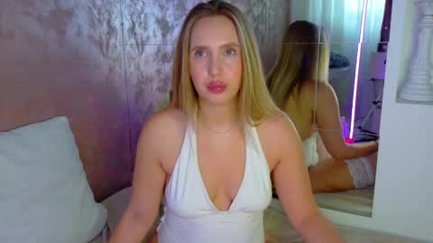 LEXXY online show from November 2025 06:56:02 AM