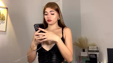 Lexie online show from June 2026 12:15:02 AM