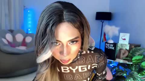 lexie_loveee online show from February 2025 04:32:02 AM