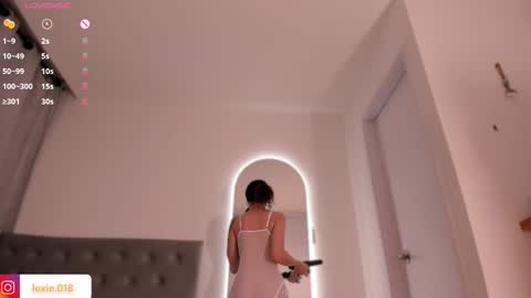 Snapshot of lexie_red chatting on February 2025 02:41:01 AM LEXIE online show from February 2025 02:41:01 AM