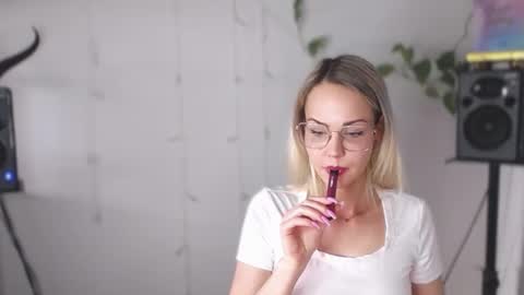 Lexie online show from January 2025 11:26:02 AM