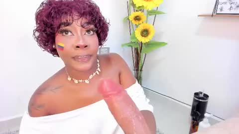 Snapshot of lexieegrey chatting on July 2026 04:13:01 PM Lexieegrey online show from July 2026 04:13:01 PM