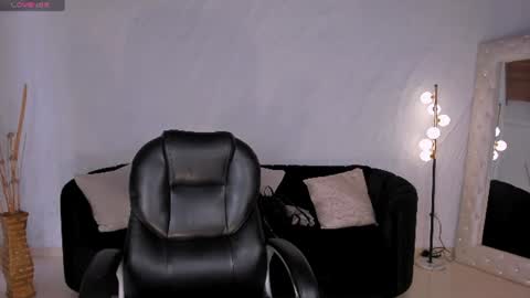 Snapshot of lexiewayne chatting on June 2026 06:01:02 PM Lexie online show from June 2026 06:01:02 PM