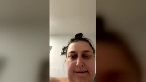 Snapshot of lexii132 chatting on May 2026 11:01:04 PM SoloAfterDark online show from May 2026 11:01:04 PM