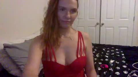 Snapshot of lexiial0 chatting on January 2025 11:46:01 PM Alexia L. online show from January 2025 11:46:01 PM