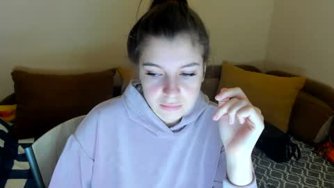 Elisabeth online show from December 2025 07:15:02 AM