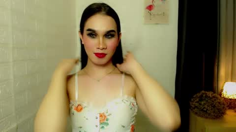 Snapshot of lexiwhoreaturservice chatting on February 2025 11:43:02 AM lexiwhoreaturservice online show from February 2025 11:43:02 AM