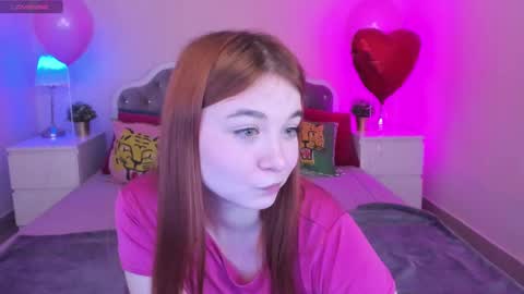 Snapshot of lexxxyone chatting on March 2025 01:32:02 PM lexxxyone online show from March 2025 01:32:02 PM