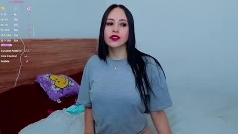 Snapshot of lexy_angel13 chatting on June 2026 01:31:01 PM lexy angel online show from June 2026 01:31:01 PM