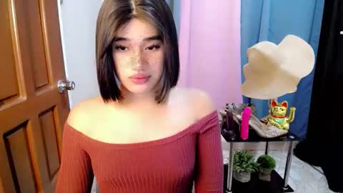 Snapshot of lexy_babexxx chatting on May 2026 04:29:01 AM lexy_babexxx online show from May 2026 04:29:01 AM