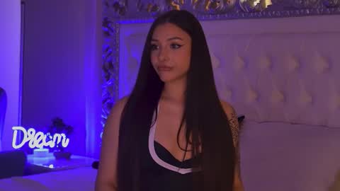 Snapshot of lexy_banks chatting on May 2026 08:01:01 AM LexyBanks online show from May 2026 08:01:01 AM
