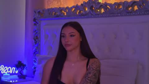 Snapshot of lexy_banks chatting on June 2026 08:28:02 AM LexyBanks online show from June 2026 08:28:02 AM