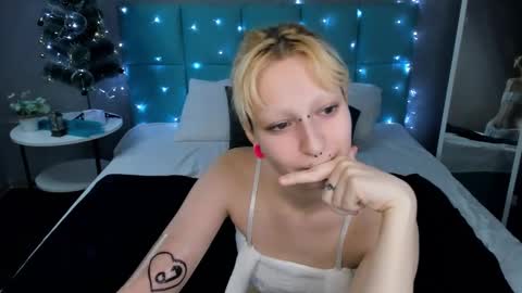 Snapshot of lexy_woorhez chatting on January 2025 09:24:02 AM Lexy online show from January 2025 09:24:02 AM