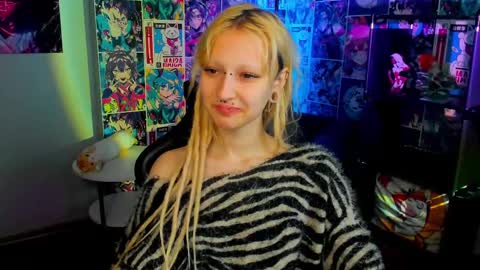 Snapshot of lexy_woorhez chatting on March 2025 10:22:02 AM Lexy online show from March 2025 10:22:02 AM