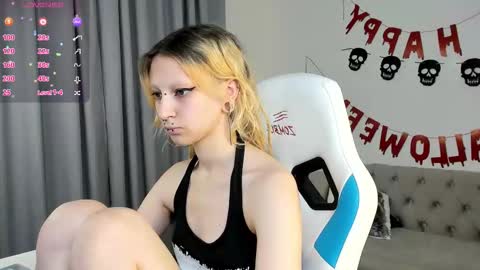 Snapshot of lexy_woorhez chatting on November 2025 11:34:01 AM Lexy online show from November 2025 11:34:01 AM