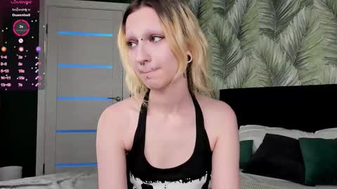 Snapshot of lexy_woorhez chatting on November 2025 11:31:02 AM Lexy online show from November 2025 11:31:02 AM