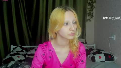 Lexy online show from April 2026 08:48:01 PM