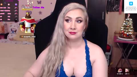 Snapshot of lexygold chatting on December 2024 04:03:02 PM Lexy online show from December 2024 04:03:02 PM