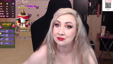 Snapshot of lexygold chatting on January 2025 02:40:02 PM Lexy online show from January 2025 02:40:02 PM