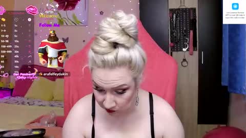 Snapshot of lexygold chatting on November 2025 04:07:02 PM Lexy online show from November 2025 04:07:02 PM