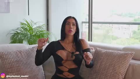 Snapshot of leyla_steel chatting on May 2026 04:48:01 PM INSTA leylasteel model online show from May 2026 04:48:01 PM