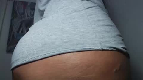 leyli_ass online show from October 2025 02:18:02 PM