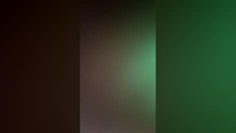 Leyla and Mia online show from April 2026 06:45:01 PM