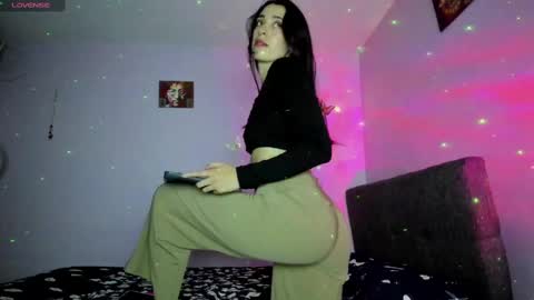 Leyna online show from February 2025 11:09:02 PM