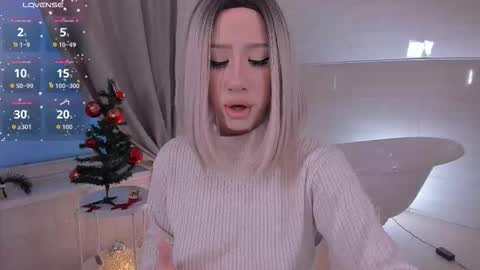 Snapshot of lezy_liza chatting on December 2025 02:39:01 AM Lisa online show from December 2025 02:39:01 AM