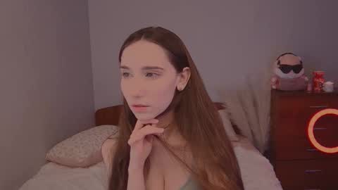 Snapshot of lezyliza chatting on November 2025 08:13:02 PM Liza online show from November 2025 08:13:02 PM