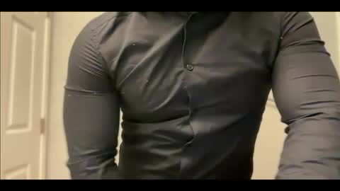 lhotboyl online show from November 2025 10:32:02 PM